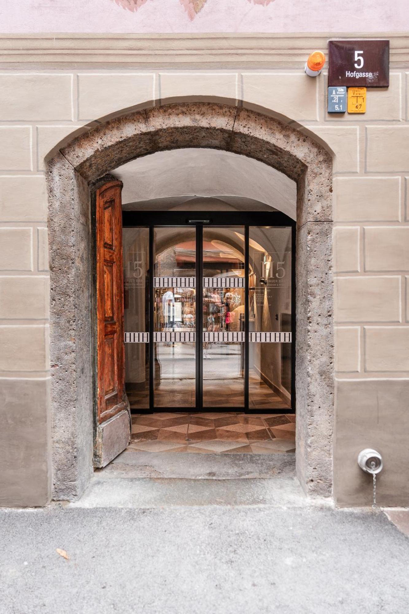 H5 Grauer Baer Studios & More Innsbruck Exterior foto